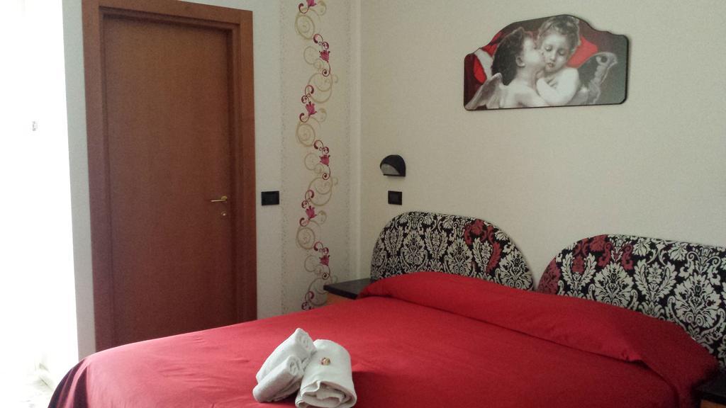 Hotel Beppe Римини Екстериор снимка